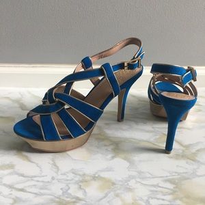 Vince Camuto peacock blue sandal heels